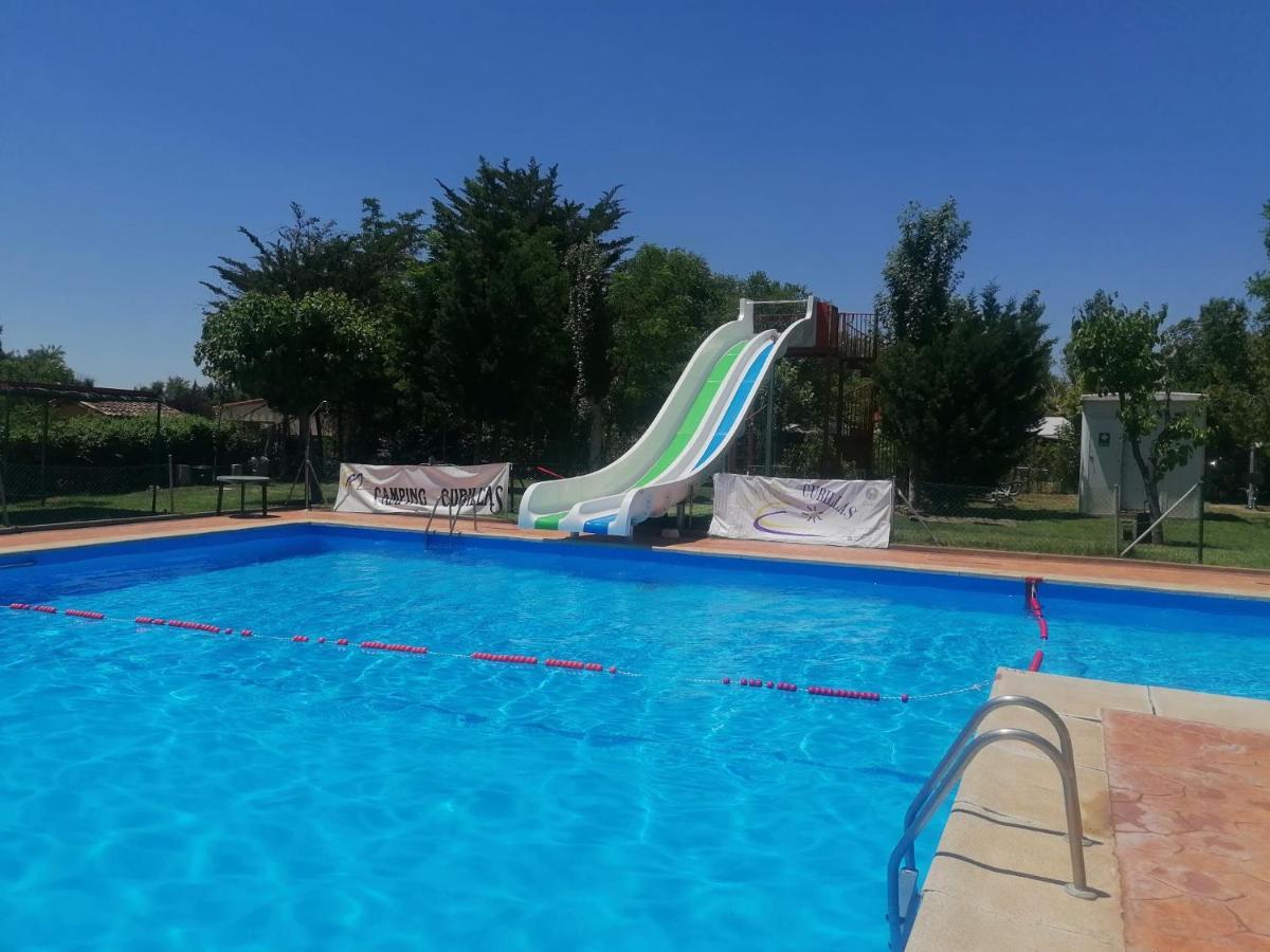 Camping Cubillas Cubillas de Santa Marta Екстер'єр фото