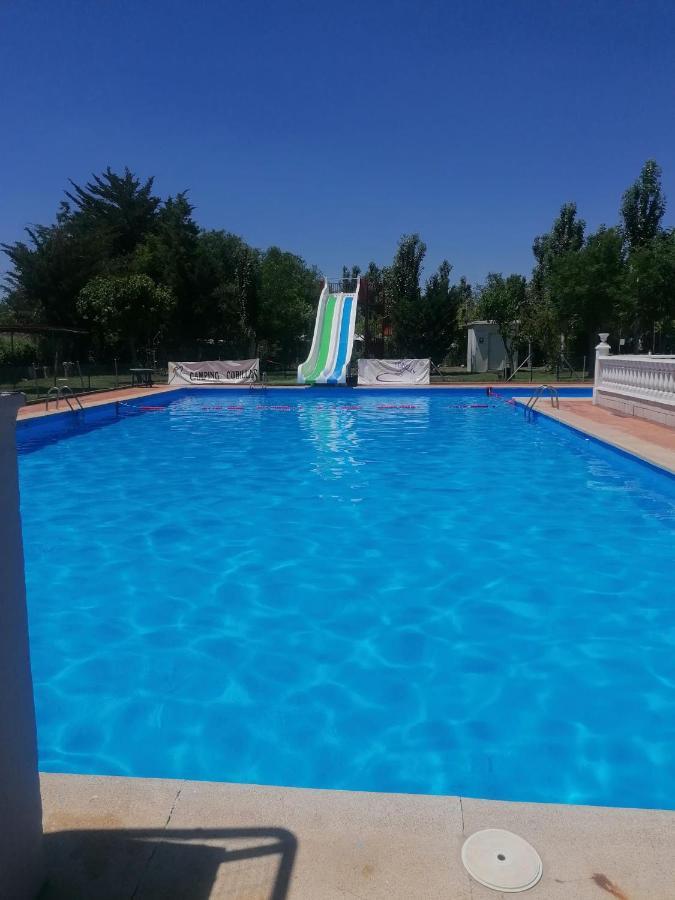 Camping Cubillas Cubillas de Santa Marta Екстер'єр фото