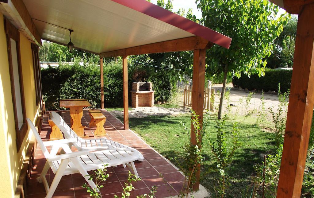 Camping Cubillas Cubillas de Santa Marta Номер фото