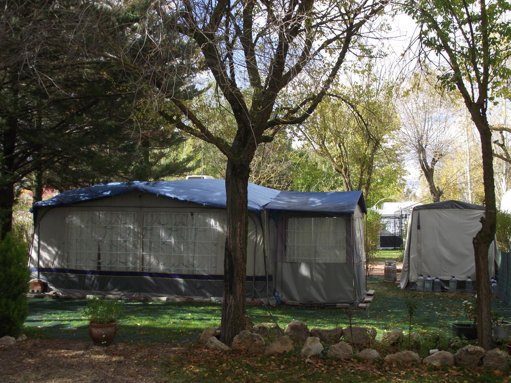 Camping Cubillas Cubillas de Santa Marta Екстер'єр фото